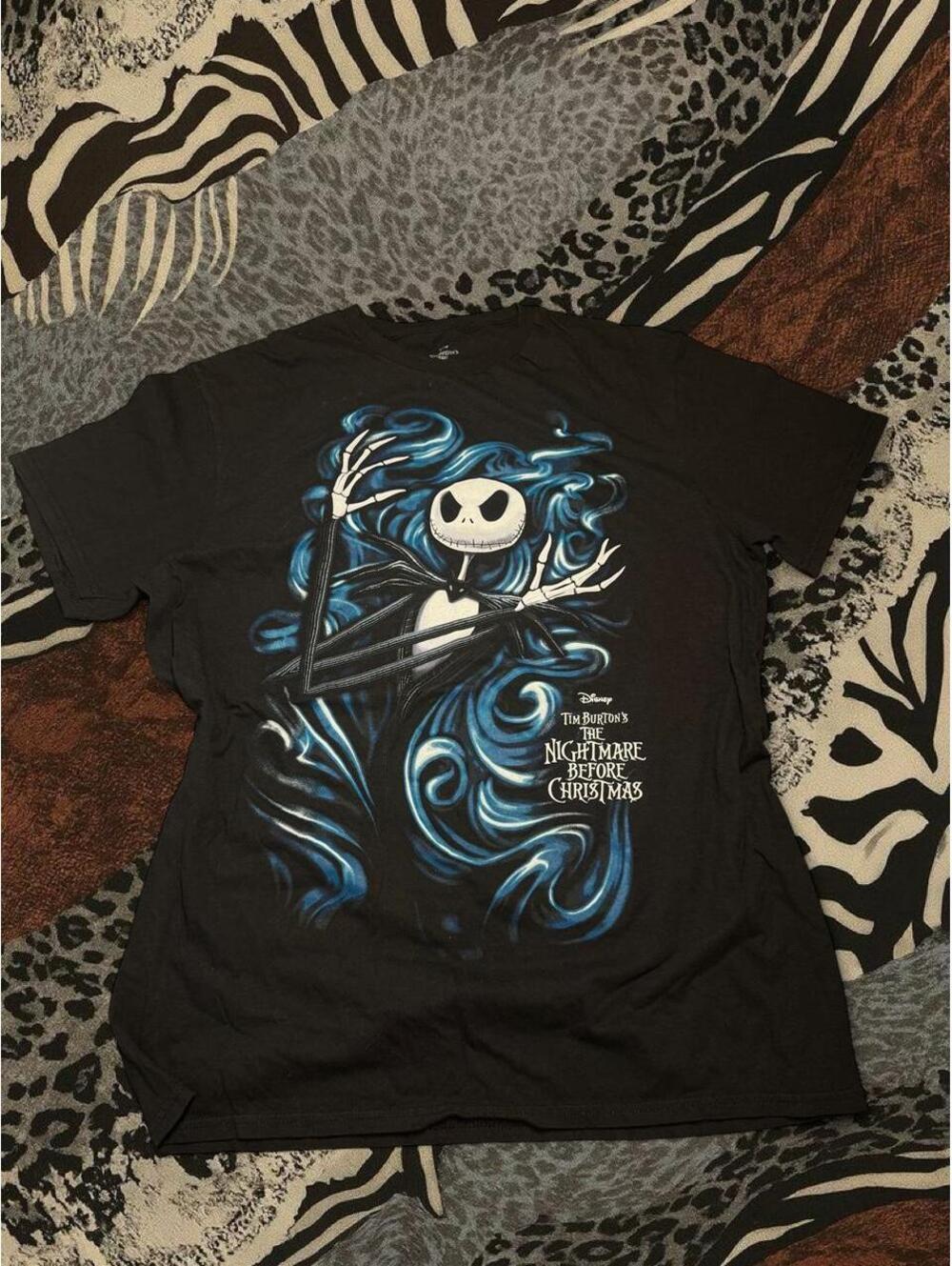 Disney Women's Black and Grey Tshirt